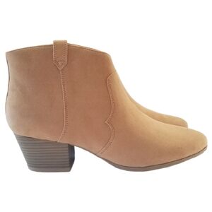 NWT Women's Tan Block Heel Faux Suede Western Accent Classic Ankle Boots 11